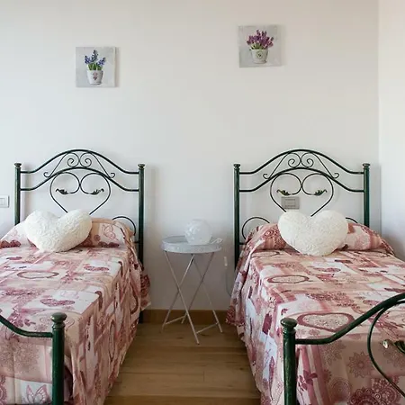 La Genesa Bed & Breakfast